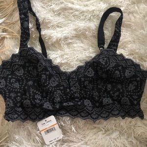 Black and gray bralette